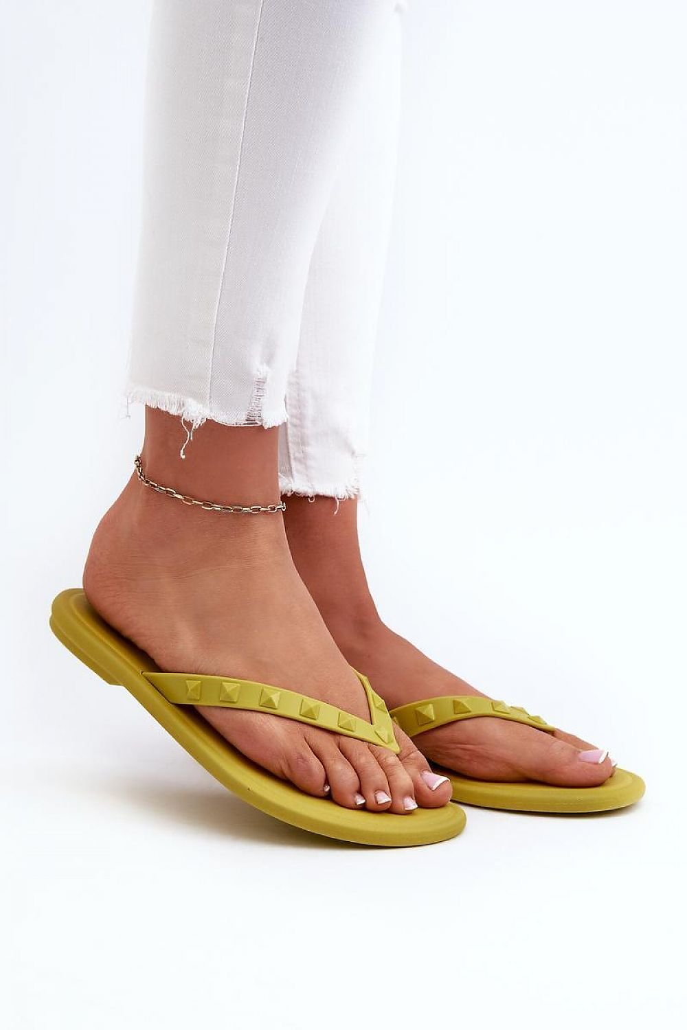 Japanese flip-flops model 197615